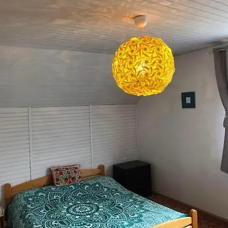 Makvirag Vendeghaz Зебегень