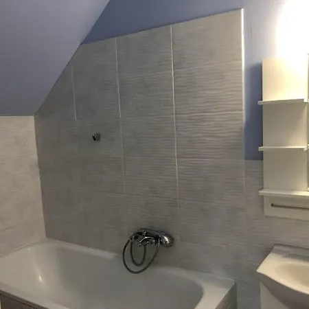 Makvirag Vendeghaz Guest house *