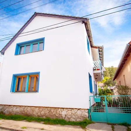 Гостевой дом Makvirag Vendeghaz Зебегень