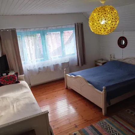 Makvirag Vendeghaz 3*