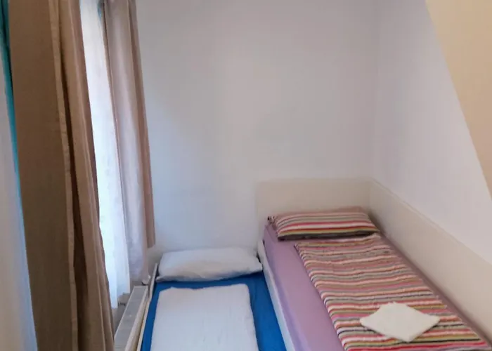 Konukevi Makvirag Vendeghaz
