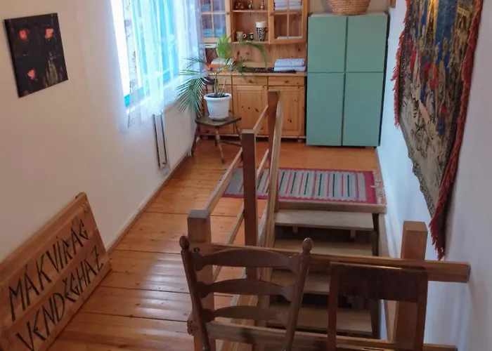Konukevi Makvirag Vendeghaz Zebegény